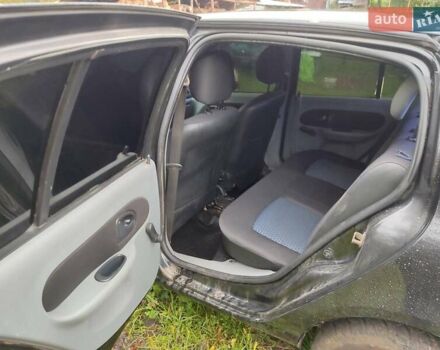 Чорний Рено Сімбол, об'ємом двигуна 1.39 л та пробігом 300 тис. км за 2700 $, фото 8 на Automoto.ua