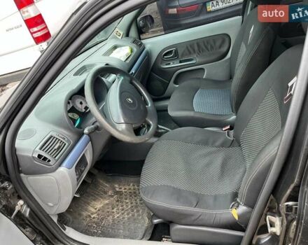 Рено Симбол 2008 в Киеве на Automoto.ua Черный Рено Симбол, объемом двигателя 1.4 л и пробегом 236 тыс. км за 2500 $, фото 6 на Automoto.ua