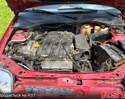 Красный Рено Симбол, объемом двигателя 1.4 л и пробегом 274 тыс. км за 2700 $, фото 7 на Automoto.ua