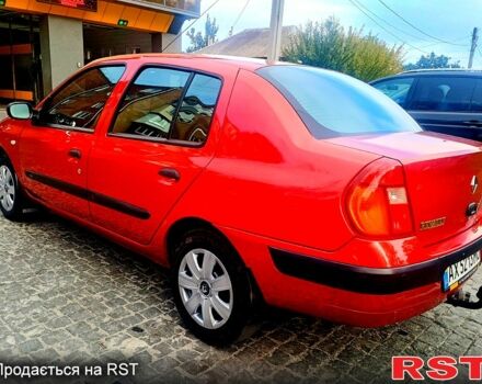 Красный Рено Симбол, объемом двигателя 1.4 л и пробегом 220 тыс. км за 4550 $, фото 3 на Automoto.ua