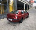 Красный Рено Симбол, объемом двигателя 1.39 л и пробегом 218 тыс. км за 3000 $, фото 4 на Automoto.ua