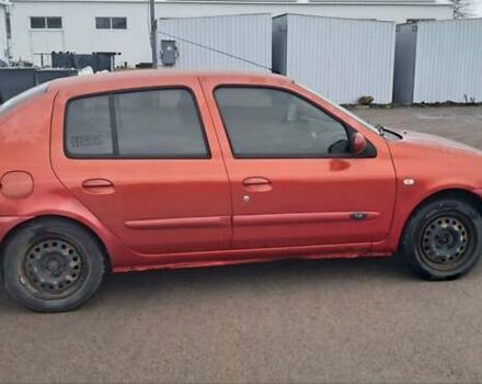 Красный Рено Симбол, объемом двигателя 1.39 л и пробегом 140 тыс. км за 2500 $, фото 4 на Automoto.ua