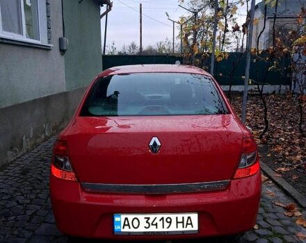 Красный Рено Симбол, объемом двигателя 1.1 л и пробегом 217 тыс. км за 4000 $, фото 1 на Automoto.ua