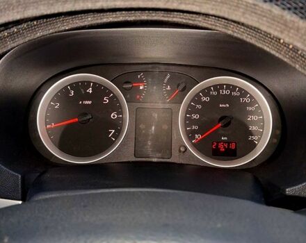 Красный Рено Симбол, объемом двигателя 1.1 л и пробегом 217 тыс. км за 4000 $, фото 6 на Automoto.ua