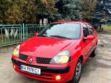 Рено Сімбол 2003 у Умани на Automoto.ua Червоний Рено Сімбол, об'ємом двигуна 1.4 л та пробігом 145 тис. км за 3199 $, фото 1 на Automoto.ua