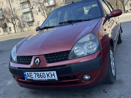 Рено Симбол 2005 в Днепре (Днепропетровске) на Automoto.ua Красный Рено Симбол, объемом двигателя 1.39 л и пробегом 182 тыс. км за 4000 $, фото 1 на Automoto.ua