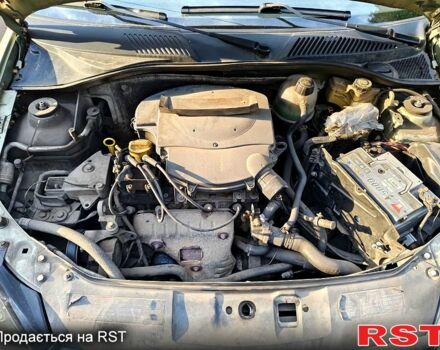 Рено Симбол, объемом двигателя 1.4 л и пробегом 320 тыс. км за 1900 $, фото 4 на Automoto.ua