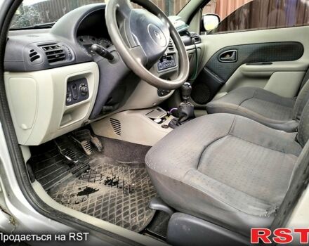 Рено Симбол, объемом двигателя 1.4 л и пробегом 311 тыс. км за 3100 $, фото 2 на Automoto.ua