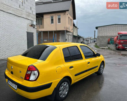Желтый Рено Симбол, объемом двигателя 1.4 л и пробегом 266 тыс. км за 3000 $, фото 20 на Automoto.ua