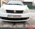 Желтый Рено Симбол, объемом двигателя 1.5 л и пробегом 241 тыс. км за 5100 $, фото 1 на Automoto.ua