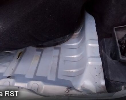 Сірий Рено Сімбол, об'ємом двигуна 1.4 л та пробігом 297 тис. км за 3350 $, фото 11 на Automoto.ua