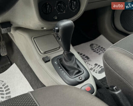 Сірий Рено Сімбол, об'ємом двигуна 1.39 л та пробігом 239 тис. км за 4100 $, фото 37 на Automoto.ua