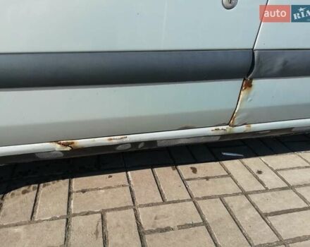 Серый Рено Симбол, объемом двигателя 1.4 л и пробегом 394 тыс. км за 2700 $, фото 7 на Automoto.ua