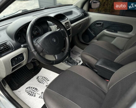 Сірий Рено Сімбол, об'ємом двигуна 1.39 л та пробігом 239 тис. км за 4100 $, фото 27 на Automoto.ua