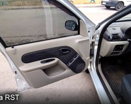 Сірий Рено Сімбол, об'ємом двигуна 1.4 л та пробігом 297 тис. км за 3350 $, фото 9 на Automoto.ua