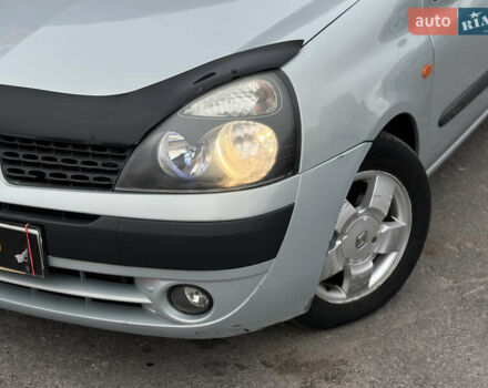Сірий Рено Сімбол, об'ємом двигуна 1.39 л та пробігом 239 тис. км за 4100 $, фото 4 на Automoto.ua