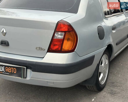 Сірий Рено Сімбол, об'ємом двигуна 1.39 л та пробігом 239 тис. км за 4100 $, фото 19 на Automoto.ua