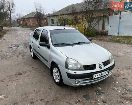 Серый Рено Симбол, объемом двигателя 1.39 л и пробегом 150 тыс. км за 3000 $, фото 7 на Automoto.ua