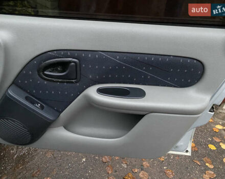 Серый Рено Симбол, объемом двигателя 1.39 л и пробегом 150 тыс. км за 3000 $, фото 15 на Automoto.ua