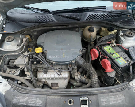 Серый Рено Симбол, объемом двигателя 1.39 л и пробегом 150 тыс. км за 3000 $, фото 21 на Automoto.ua