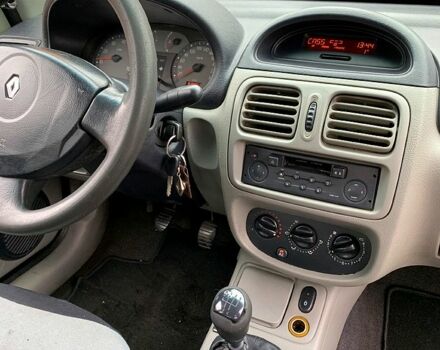 Сірий Рено Сімбол, об'ємом двигуна 1.4 л та пробігом 316 тис. км за 2550 $, фото 5 на Automoto.ua