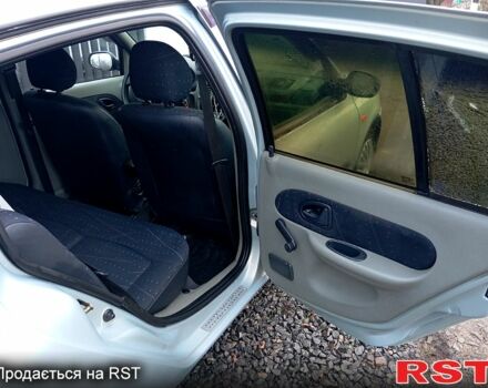 Серый Рено Симбол, объемом двигателя 1.4 л и пробегом 260 тыс. км за 2999 $, фото 6 на Automoto.ua