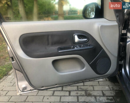 Серый Рено Симбол, объемом двигателя 1.4 л и пробегом 140 тыс. км за 6000 $, фото 29 на Automoto.ua