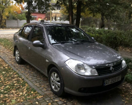 Серый Рено Симбол, объемом двигателя 1.4 л и пробегом 140 тыс. км за 6000 $, фото 3 на Automoto.ua