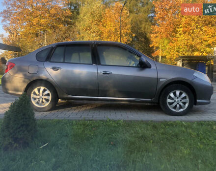 Серый Рено Симбол, объемом двигателя 1.4 л и пробегом 140 тыс. км за 6000 $, фото 12 на Automoto.ua