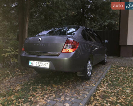 Серый Рено Симбол, объемом двигателя 1.4 л и пробегом 140 тыс. км за 6000 $, фото 6 на Automoto.ua