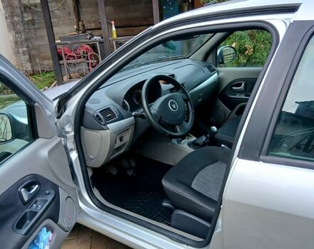 Серый Рено Симбол, объемом двигателя 1.4 л и пробегом 57 тыс. км за 4200 $, фото 5 на Automoto.ua