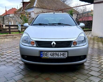 Серый Рено Симбол, объемом двигателя 1.4 л и пробегом 57 тыс. км за 4200 $, фото 1 на Automoto.ua