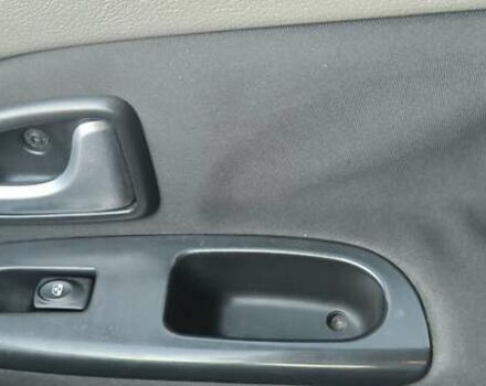 Серый Рено Симбол, объемом двигателя 1.39 л и пробегом 202 тыс. км за 3200 $, фото 54 на Automoto.ua