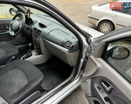 Сірий Рено Сімбол, об'ємом двигуна 1.39 л та пробігом 290 тис. км за 3300 $, фото 18 на Automoto.ua