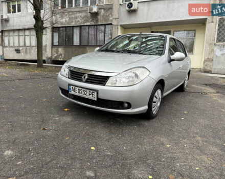 Сірий Рено Сімбол, об'ємом двигуна 1.39 л та пробігом 290 тис. км за 3300 $, фото 9 на Automoto.ua