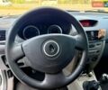 Серый Рено Симбол, объемом двигателя 1.4 л и пробегом 140 тыс. км за 6500 $, фото 18 на Automoto.ua