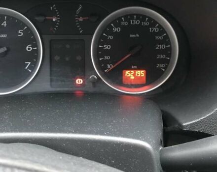 Рено Симбол 2011 в Черкассах на Automoto.ua Серый Рено Симбол, объемом двигателя 1.6 л и пробегом 152 тыс. км за 5500 $, фото 11 на Automoto.ua