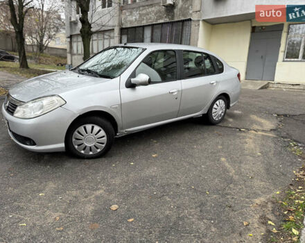 Сірий Рено Сімбол, об'ємом двигуна 1.39 л та пробігом 290 тис. км за 3300 $, фото 2 на Automoto.ua