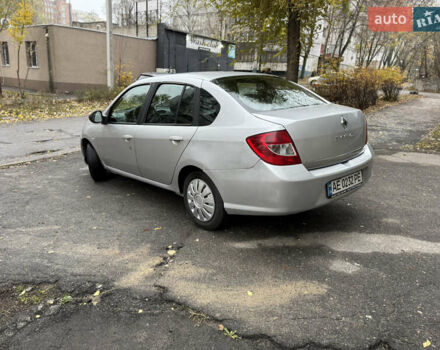 Сірий Рено Сімбол, об'ємом двигуна 1.39 л та пробігом 290 тис. км за 3300 $, фото 3 на Automoto.ua