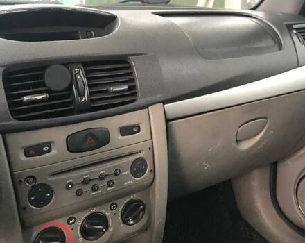 Серый Рено Симбол, объемом двигателя 1.5 л и пробегом 277 тыс. км за 4500 $, фото 8 на Automoto.ua