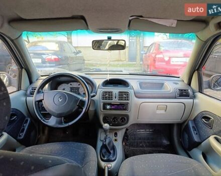 Серый Рено Симбол, объемом двигателя 1.4 л и пробегом 241 тыс. км за 1750 $, фото 1 на Automoto.ua