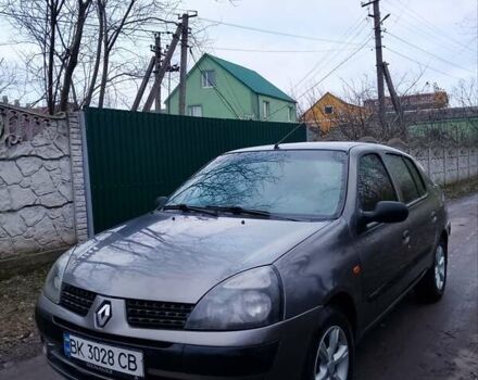Серый Рено Симбол, объемом двигателя 1.39 л и пробегом 280 тыс. км за 2300 $, фото 1 на Automoto.ua