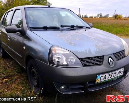 Серый Рено Симбол, объемом двигателя 1.4 л и пробегом 211 тыс. км за 1500 $, фото 1 на Automoto.ua