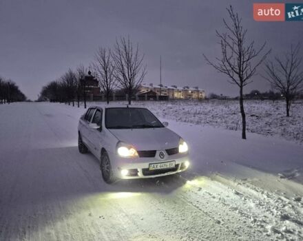 Серый Рено Симбол, объемом двигателя 1.39 л и пробегом 200 тыс. км за 3800 $, фото 1 на Automoto.ua