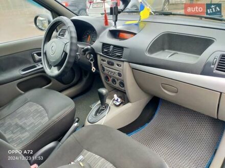 Рено Симбол 2009 в Луцке на Automoto.ua Серый Рено Симбол, объемом двигателя 1.4 л и пробегом 188 тыс. км за 4200 $, фото 1 на Automoto.ua