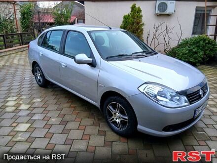 Серый Рено Симбол, объемом двигателя 1.4 л и пробегом 57 тыс. км за 4200 $, фото 1 на Automoto.ua