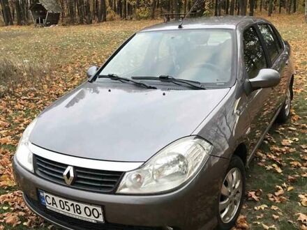 Рено Симбол 2011 в Черкассах на Automoto.ua Серый Рено Симбол, объемом двигателя 1.6 л и пробегом 152 тыс. км за 5500 $, фото 1 на Automoto.ua