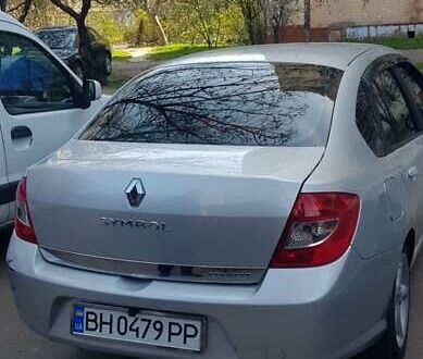 Серый Рено Симбол, объемом двигателя 1.4 л и пробегом 270 тыс. км за 4500 $, фото 1 на Automoto.ua