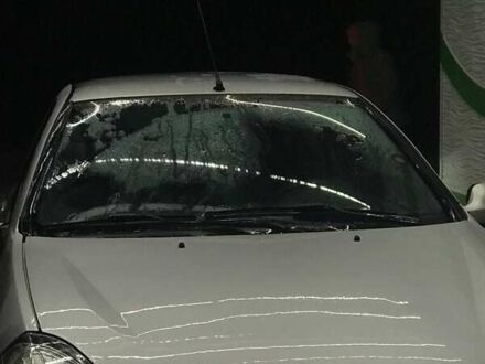 Сірий Рено Сімбол, об'ємом двигуна 1.5 л та пробігом 277 тис. км за 4500 $, фото 1 на Automoto.ua