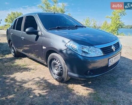 Сірий Рено Сімбол, об'ємом двигуна 1.2 л та пробігом 200 тис. км за 4700 $, фото 1 на Automoto.ua